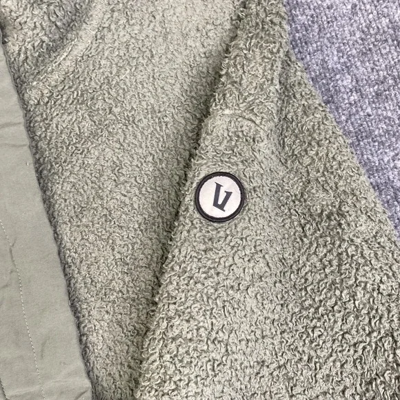 Vuori Sherpa Fleece Jacket Womens Medium Green Full Zip Lined Pockets Cozy - Picture 4 of 12